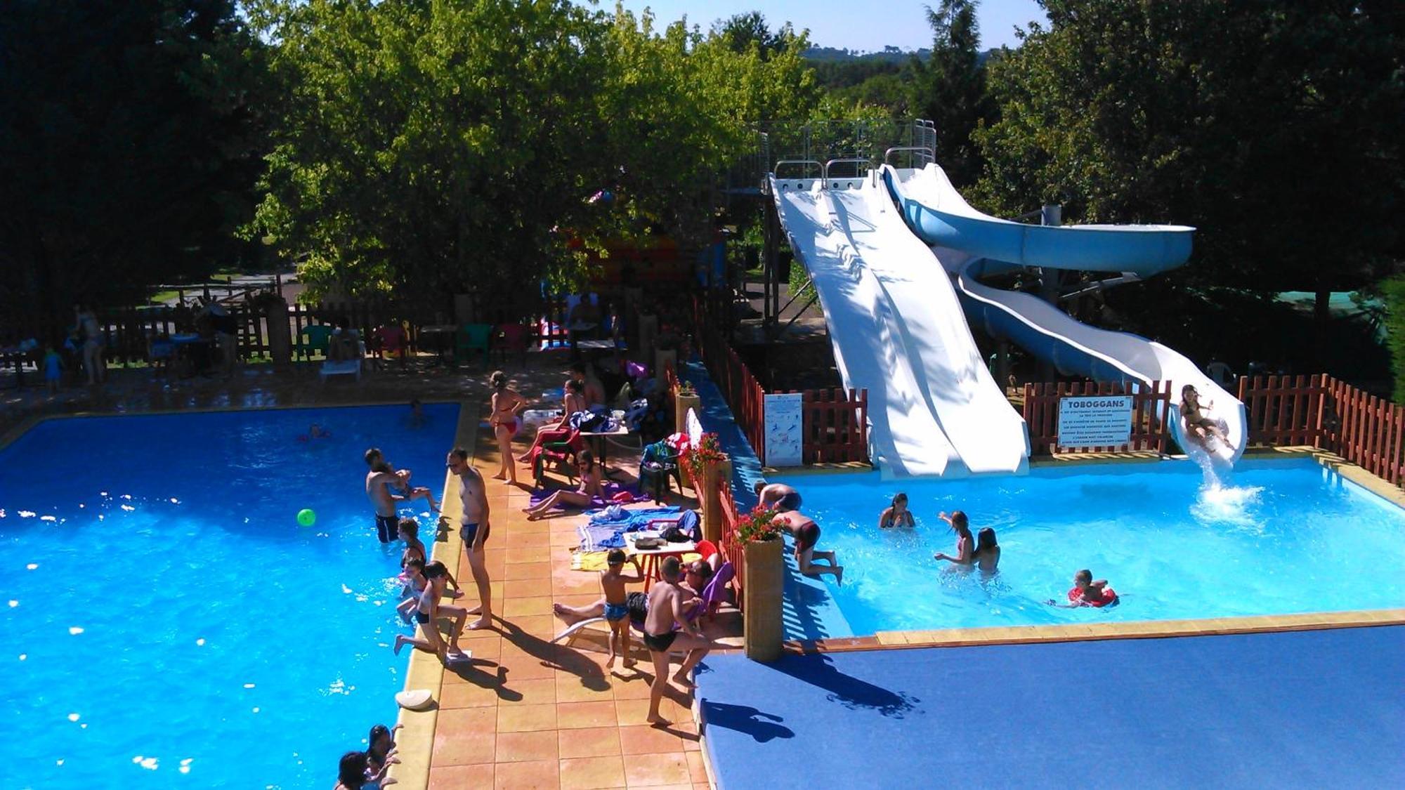 Camping Le Pigeonnier Saint-Crepin-et-Carlucet Exterior photo